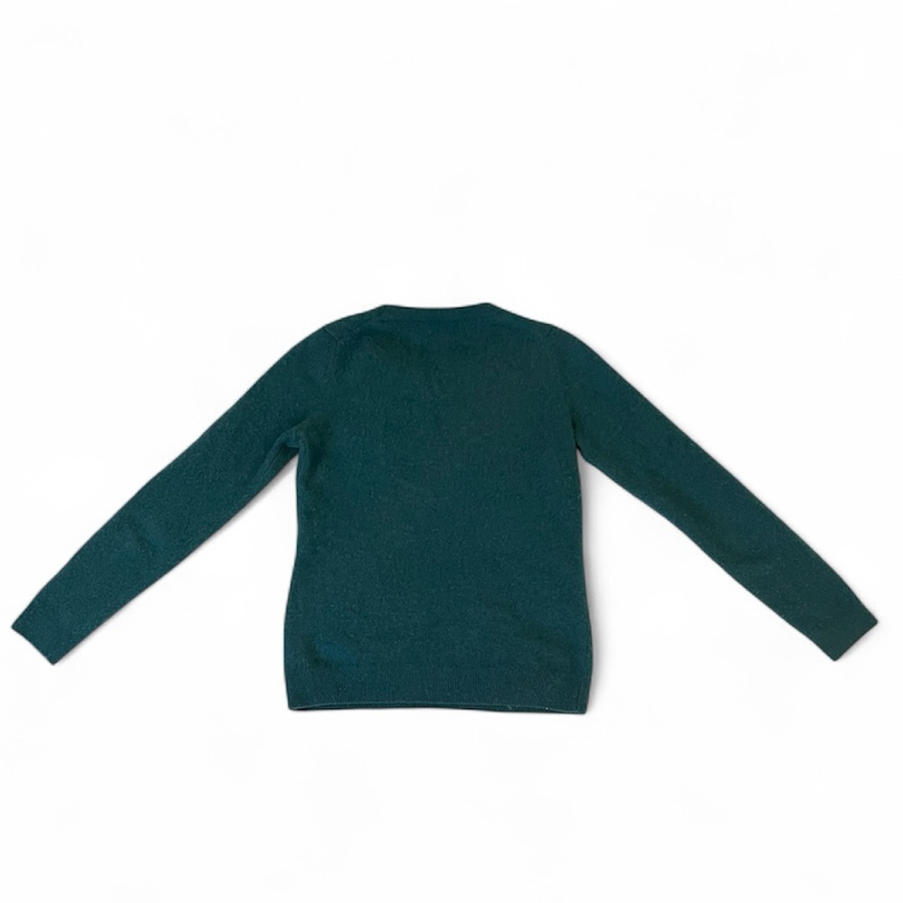 Elegant Green Women's Sweater